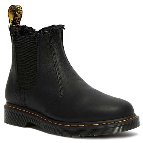 dr martens 2976 womens leather faux fur lined chelsea boots black