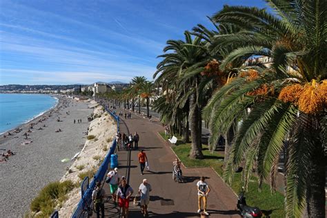 Promenade Des Anglais Meet In Nice