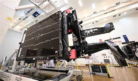 Türksat 6Anın güneş paneli açılım testleri ilk kez görüntülendi