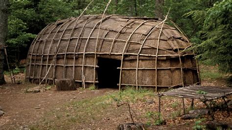 What Are The Main Differences Between A Wigwam And A Tepee Native