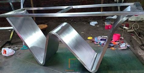 Jual Kaki Meja Stainless Huruf W Unik