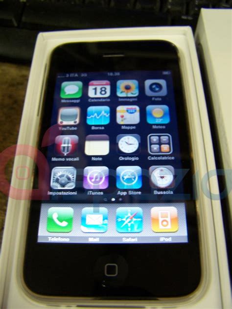 White Iphone 3g S Photos
