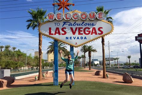 Dos And Donts For The Welcome To Las Vegas Sign Las