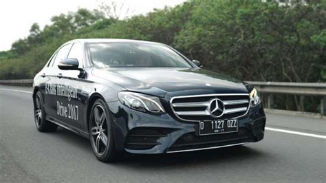 I will leave the link of my other 2018 mercedes benz e250. Test Drive Mercedes-Benz E250 Avantgarde dan E300 AMG