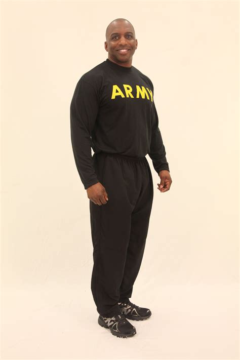 New Army Pt Uniforms Result Of Soldier Feedback Article