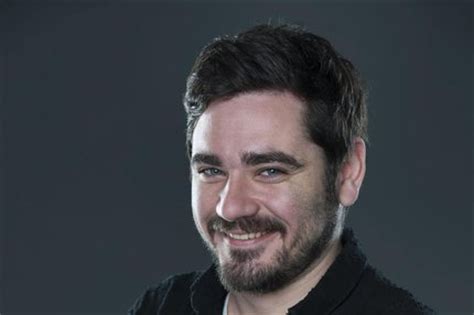 Jako kůl v plotě si musí připadat herec vojta kotek (25). Ťukněte si s celebritou! Herec Vojta Kotek slaví 29 ...