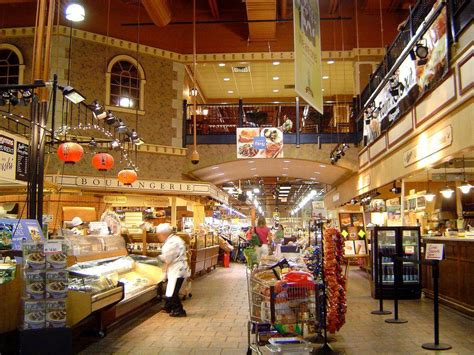 We have been serving hampton roads residents for over 20 years providing the best organic and natural food selections for the lowest price possible. What's So Great About Wegmans in Gainesville, VA?