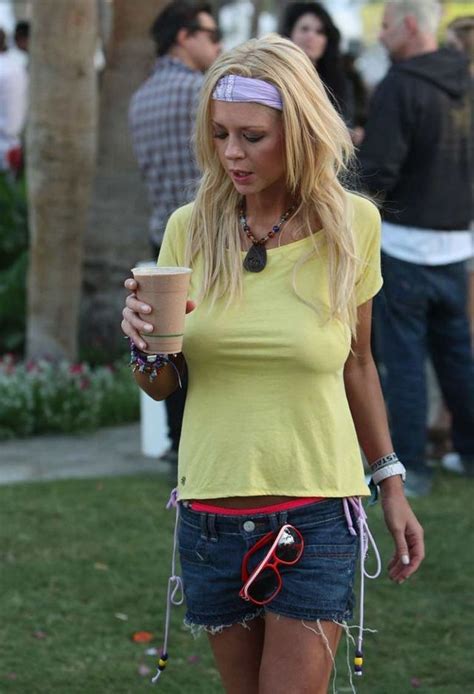 Tara Reid 11 Photos