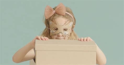 Is It A Rolling Pin Ad With Young Girls Innocently Guessing What Sex