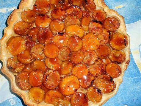 Recette de Tarte aux reine - claude