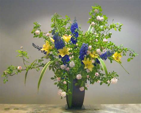 Fresh Ideas For Unusual Flower Arrangements Homesfeed