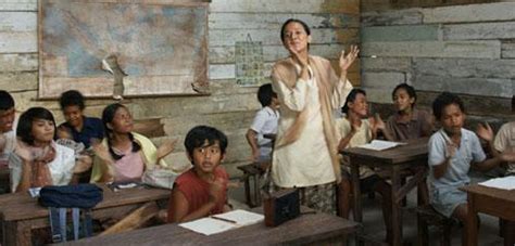Saya tinggal di slawi, tegal. Perbedaan Sikap Hormat Kepada Guru Siswa Jaman Sekarang ...