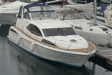Jul 31, 2021 · cruiser yachts are very good making use of space and creating usability into their boats. Boating And Sailing Guide