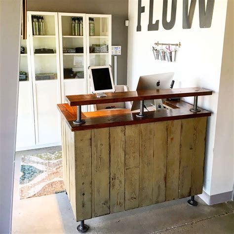 We use all 1 thick tops with 2 mm. Diy Reception Desk | Examples and Forms