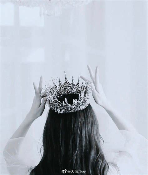 Pin By Diệp An On Cute Crown Aesthetic Creative Profile Picture