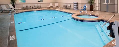 Everett Wa Hotels With Fitness Center And Pool Delta Hotels Seattle