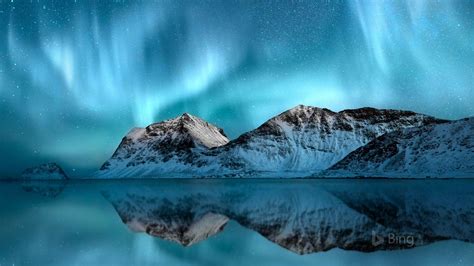 Norway Aurora Borealis Lofoten 2018 Bing Wallpaper Preview