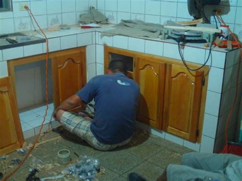 Fotos de cocinas de cemento. puertas de madera en cocina de concreto . | Decoracion de ...