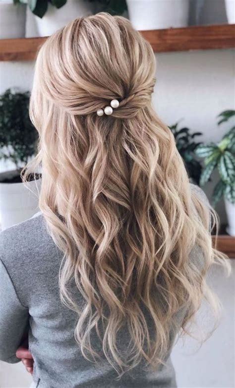 Https://tommynaija.com/hairstyle/half Up Half Down Hairstyle Prom