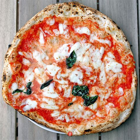 Le Calorie Della Pizza Margherita E La Sua Composizione Garage Pizza