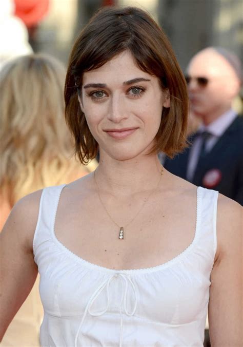 Wikimise Lizzy Caplan Wiki And Pics