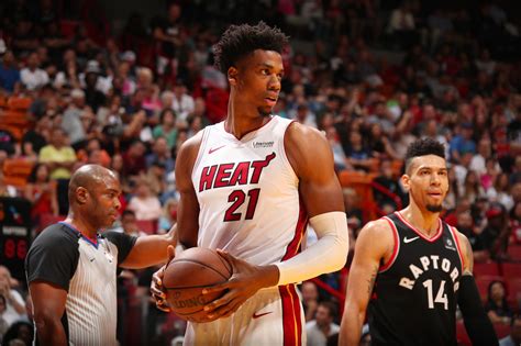 Miami Heat Hassan Whiteside Flourishing So Far In Bench Role