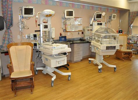 meenakshi maternity and women care centre neonatal icu care maternity hospital peadiatric