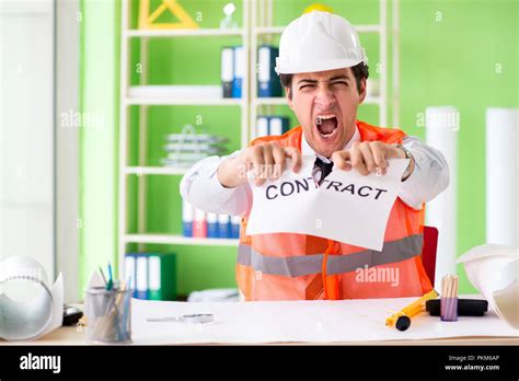 Angry Construction Supervisor Cancelling Contract Stock Photo Alamy