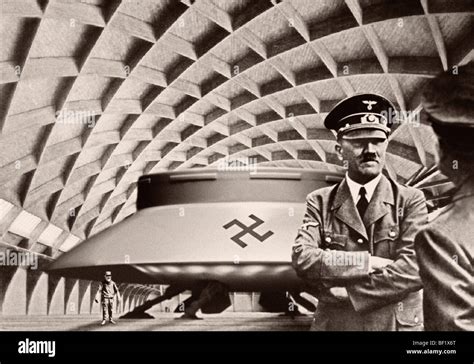 Recién Descubierto Vintage Fotografías De Nazi Discos Voladores Flying Saucers Foo Fighters