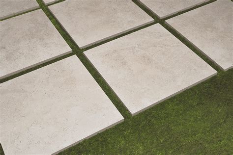 A coleção inspirada na pedra natural limestone, repleta de elegância e intensidade. Pavimento-per-outdoor-spessore-2-cm_Ceramiche-Coem ...