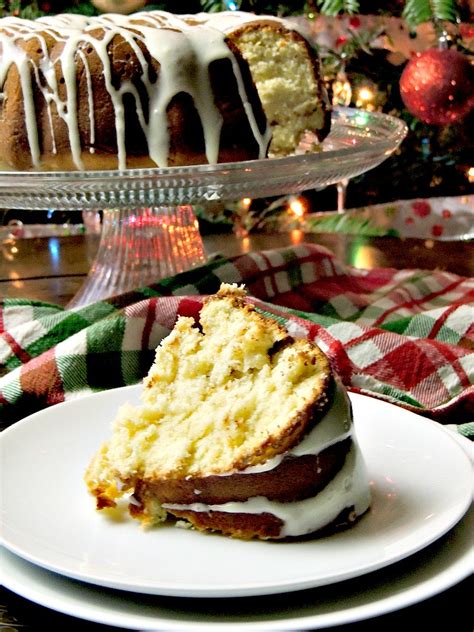 You must make this for christmas morning breakfast or brunch. Eggnog Pound Cake | Bobbi's Kozy Kitchen