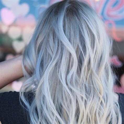 24 Something Blue Platinum Blonde Hair Blonde Hair Looks Cool
