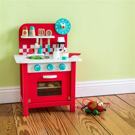 Los beneficios de las cocinas de juguete para niños suelen resultar bastante efectivos desde el si siempre has estado buscando un modelo de cocina para niños que fuese exactamente como ese. Ultrakidz Cocinita de Juguete Charly de Madera, con ...