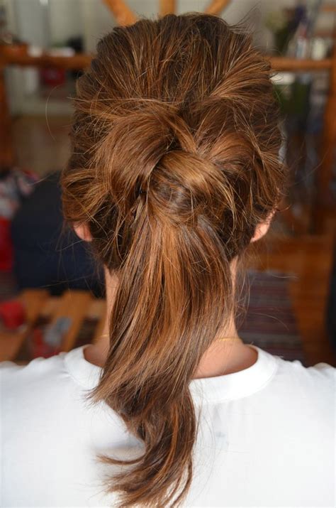 Knotted Ponytail