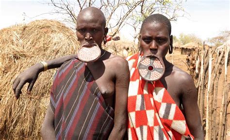 The Incredible People Of The Mursi Tribe Blue Dot Travel