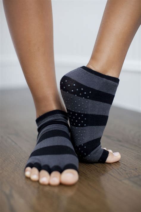 Toezies Sassy Stripes Toeless Non Slip Yoga Socks Yoga Socks Barre Socks Socks And Heels