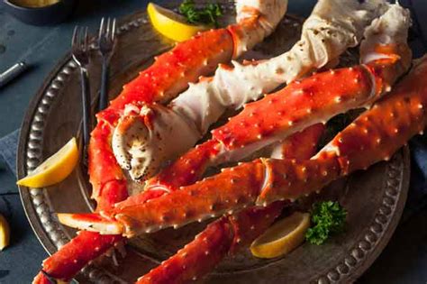 How To Make An Amazing Crab Leg Dinner At Home