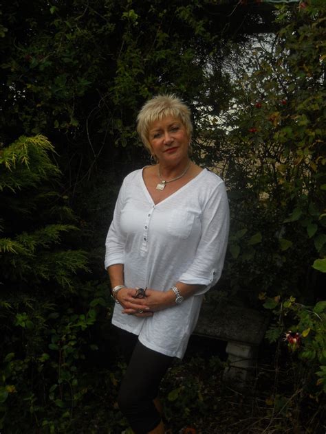 Elaineclulow 59 From Stockport Is A Local Milf Looking For A Sex Date