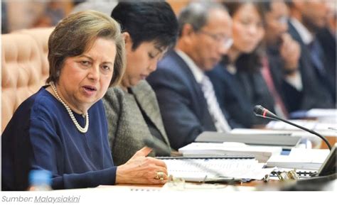 Claiming back gst on business expenses. "Malaysia boleh hidup tanpa GST" Zeti Aziz | JOHOR BARU