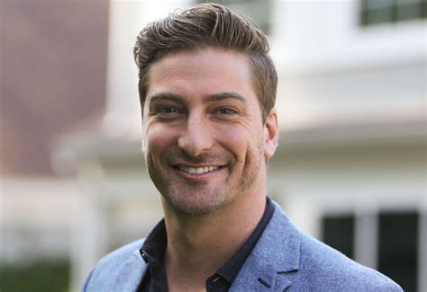 When Calls The Heart Alum Daniel Lissing Engaged See Sweet