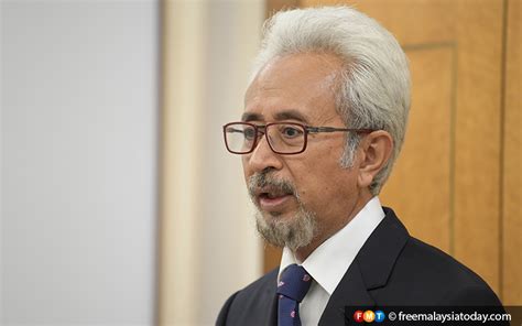.raja kamarul bahrin shah raja ahmad shares his thoughts, kenali ym raja dato kamarul bahrin, jacqueline pascarl interview pt 3 of 3, sumbangan ym raja raja kamarul are we ready to have tppa, jacqueline pascarl graces us with her presence on the shtick s61 04 seg 3, raja datuk kamarul bahrin. Assessment review unpopular but will benefit people, says ...