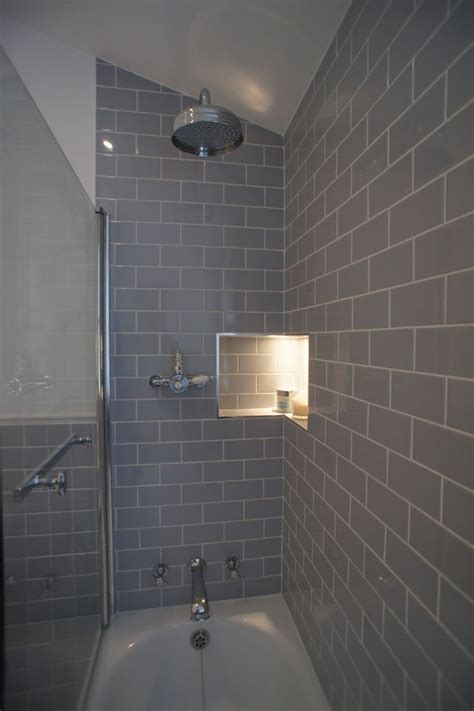 Check out the latest bathroom tile ideas, where colours clash, shapes are so much more. Light grey bathroom tiles designs | Hawk Haven
