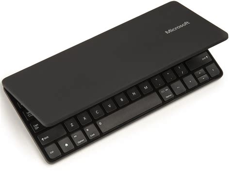 Microsoft Universal Mobile Keyboard Review 2016 Pcmag Greece