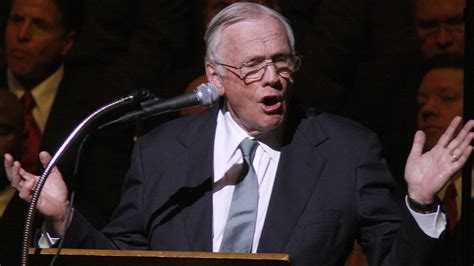 Overcome with grief and confusion, neil armstrong chose to cut ties with nasa and retired to casting aside the obvious lack of family resemblance (i.e. Documents: $6 million to Neil Armstrong family in wrongful ...
