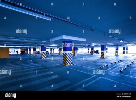 Underground Parking Lot Bloxburg Hi Res Stock Photography And Images