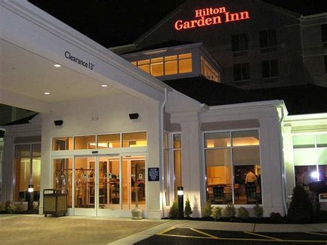 This romantic hotel is 5.7 mi (9.2 km) from american dream and 8.6 mi (13.9 km) from yankee stadium. Hilton Garden Inn Ridgefield Park Hotel (NJ): Prezzi 2018 ...