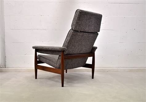 Never miss new arrivals that match exactly what you're looking for! Mid-Century Modern Teak Lounge Chair, 1960s for sale at Pamono