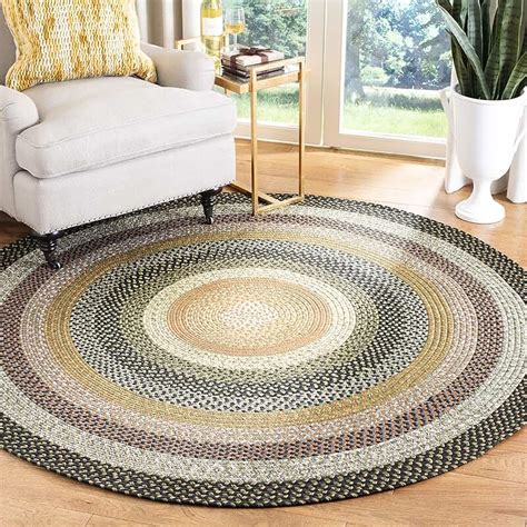 8 Foot Round Braided Rug