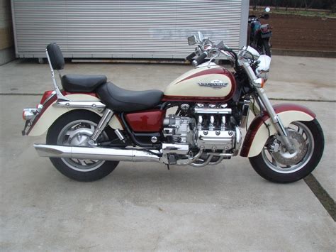 At the release time, manufacturer's suggested retail price (msrp) for the basic version of 1998 honda valkyrie is found to be ~ $5,000. Honda Valkyrie 1998 - reviews, prices, ratings with ...