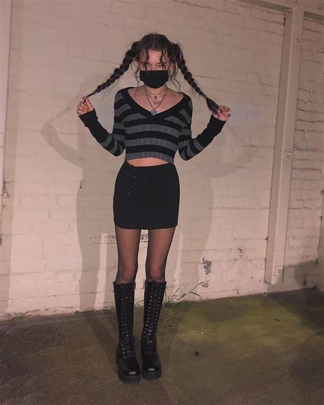 Lizzy Lizzykatzenberger Instagram Photos And Videos Edgy Outfits